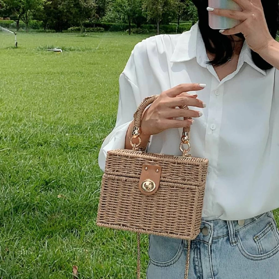 Vnice Handwoven Rattan Straw Tote Bag - Vintage Natural Beach Purse for Women, Chic Casual Boho Handbag for Vacation & Sea