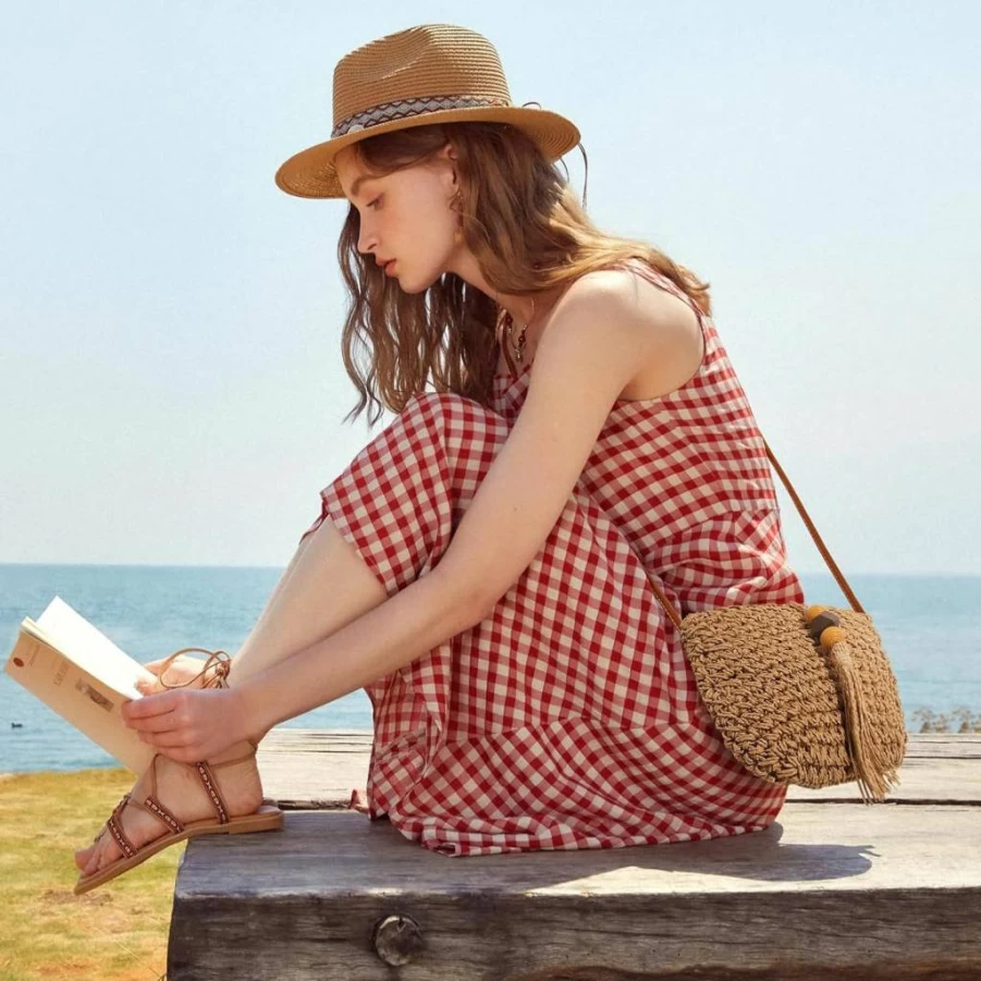 NEWROGENG Handwoven Straw Beach Bag for Women - Boho Crossbody Purse with Tassels, Summer Vacation Wicker Tote, Natural Fiber Shoulder Bag
