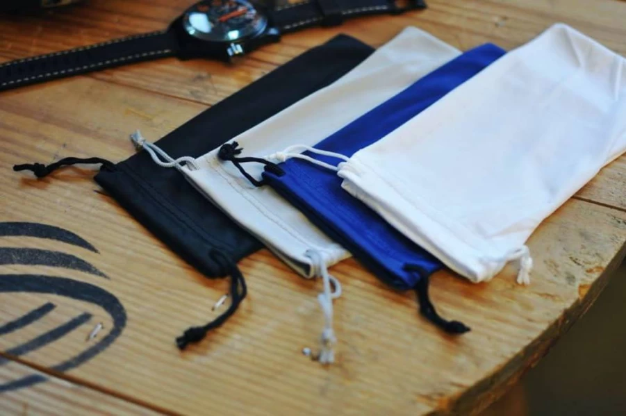 THE BIRCH & CO. Microfiber Cleaning Pouch for Sunglasses & Glasses – 4X Storage Case