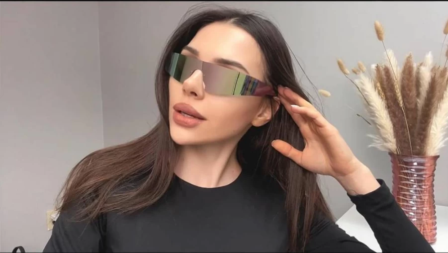 COASION Wrap Around Sunglasses for Women & Men – Trendy Y2K Rimless Shield Shades, Futuristic Flat Top Fashion Eyewear