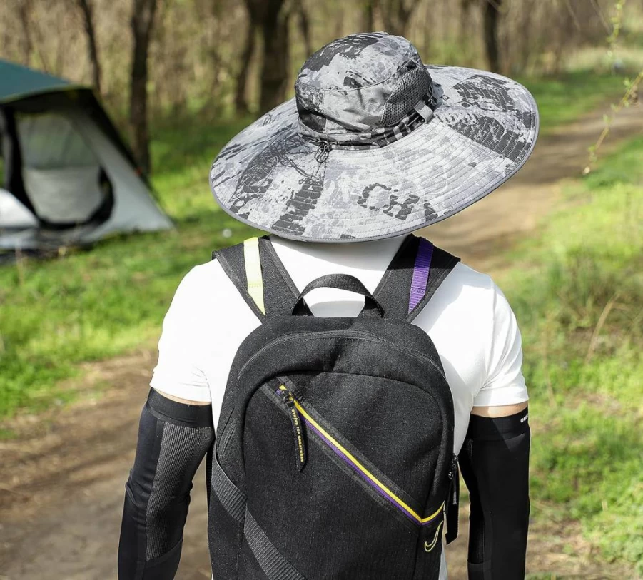 Leotruny UPF50+ Waterproof Men's Bucket Hat for Sun Protection - Breathable Wide Brim Fishing, Hiking & Camping Sun Hat
